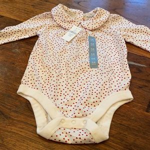 Baby gap onesie
